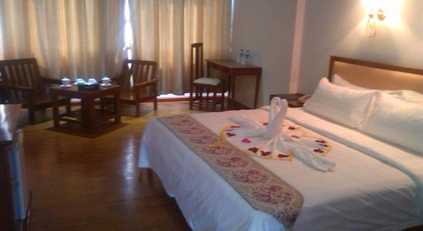 מנדלאי Wilson Hotel מראה חיצוני תמונה